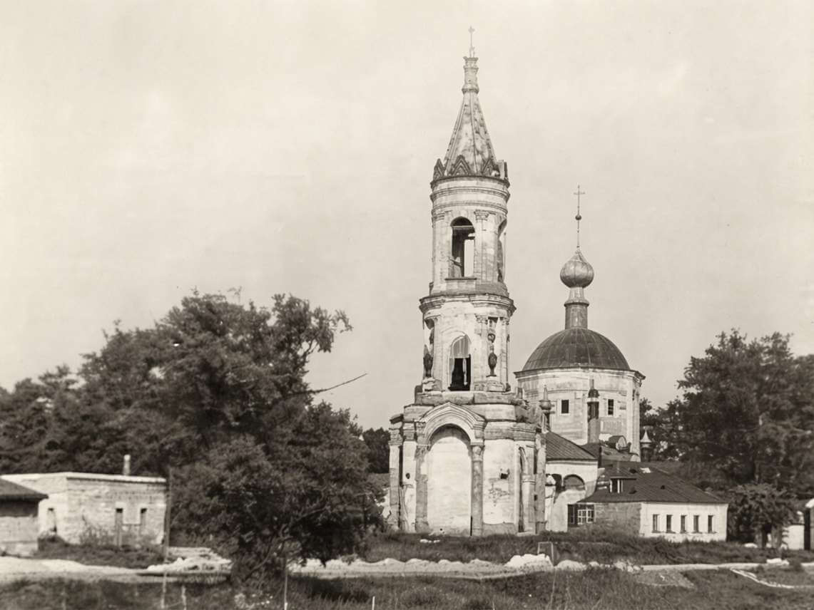 колокольня церкви в Черкутино